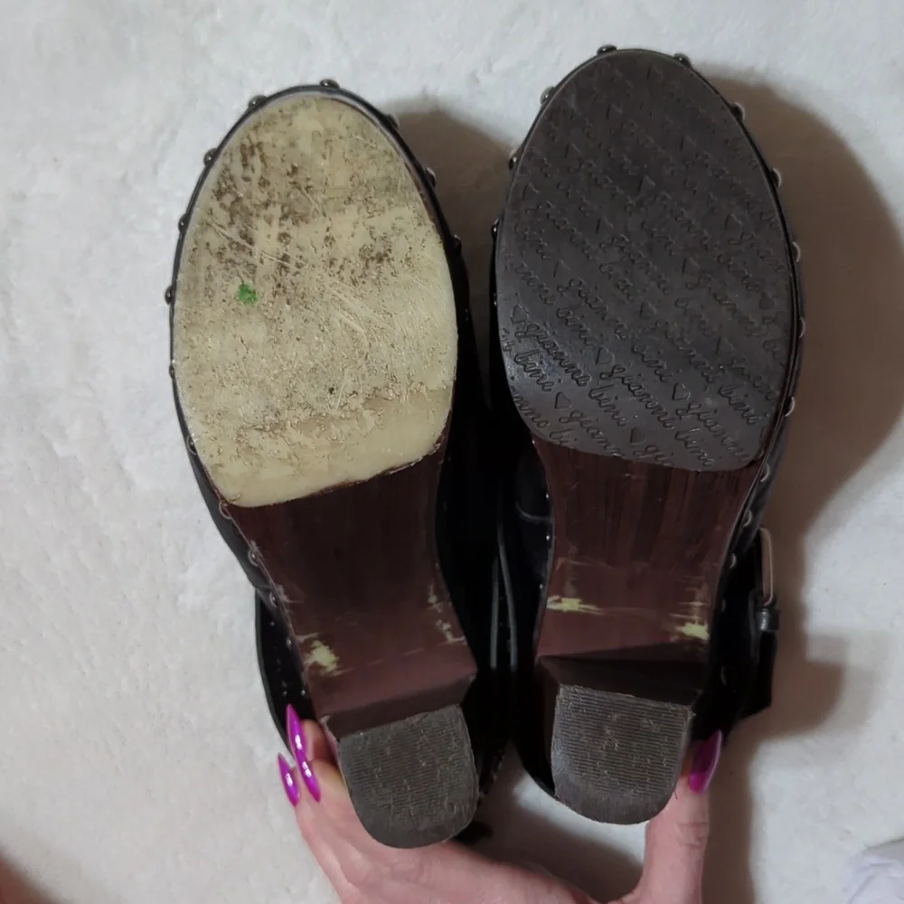 Black Leather Wood Platform Clogs With Studs - Picture 10 of 10